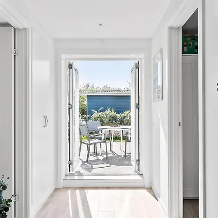 2 Bedroom Awesome In * Jægerspris