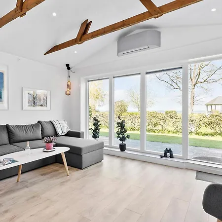 2 Bedroom Awesome In Jægerspris