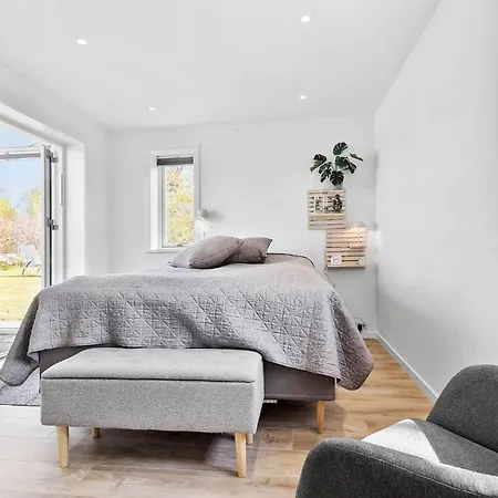 2 Bedroom Awesome In * Jægerspris