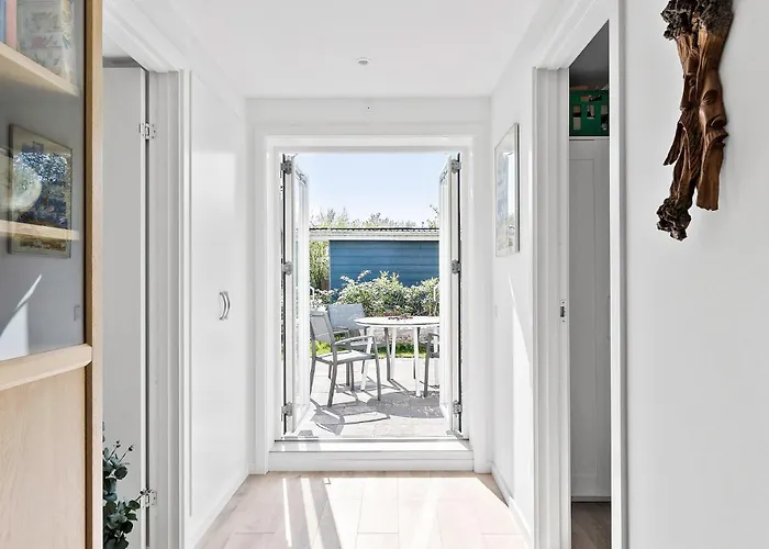 2 Bedroom Awesome In * Jægerspris