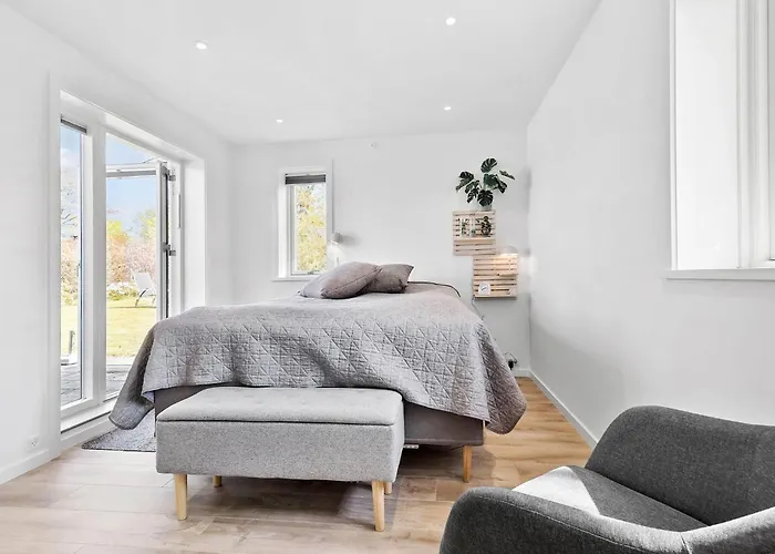 2 Bedroom Awesome In * Jægerspris